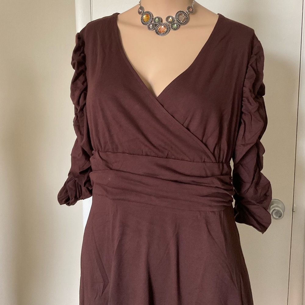 Dress
Size XXXL
Price $20